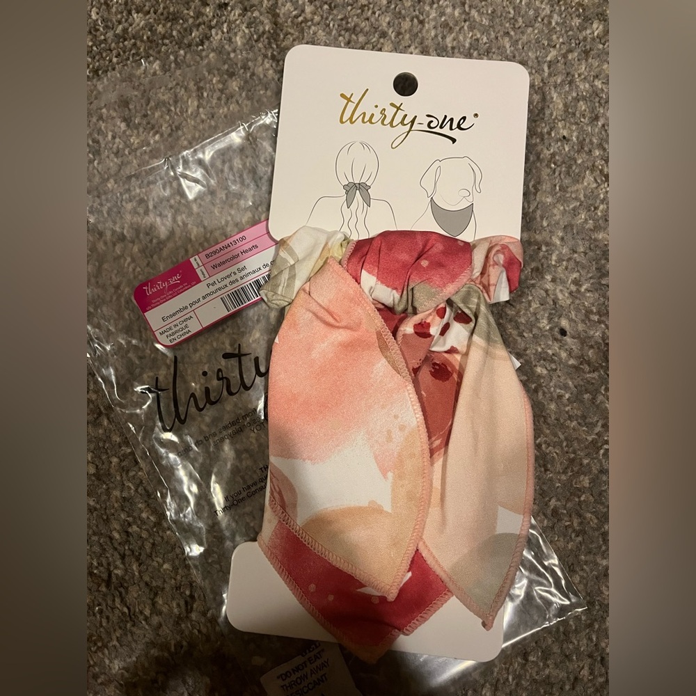Thirty one hair tie and bandana set